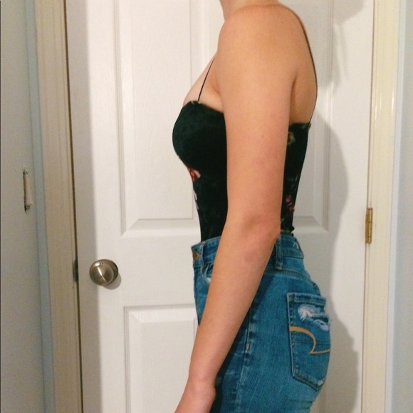 Black Floral Velvet-esque Bodysuit - Picture 3 of 4